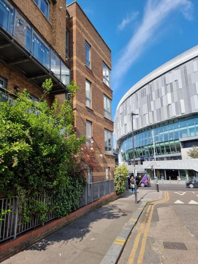 Tottenham Spur Hideaway London Bagian luar foto